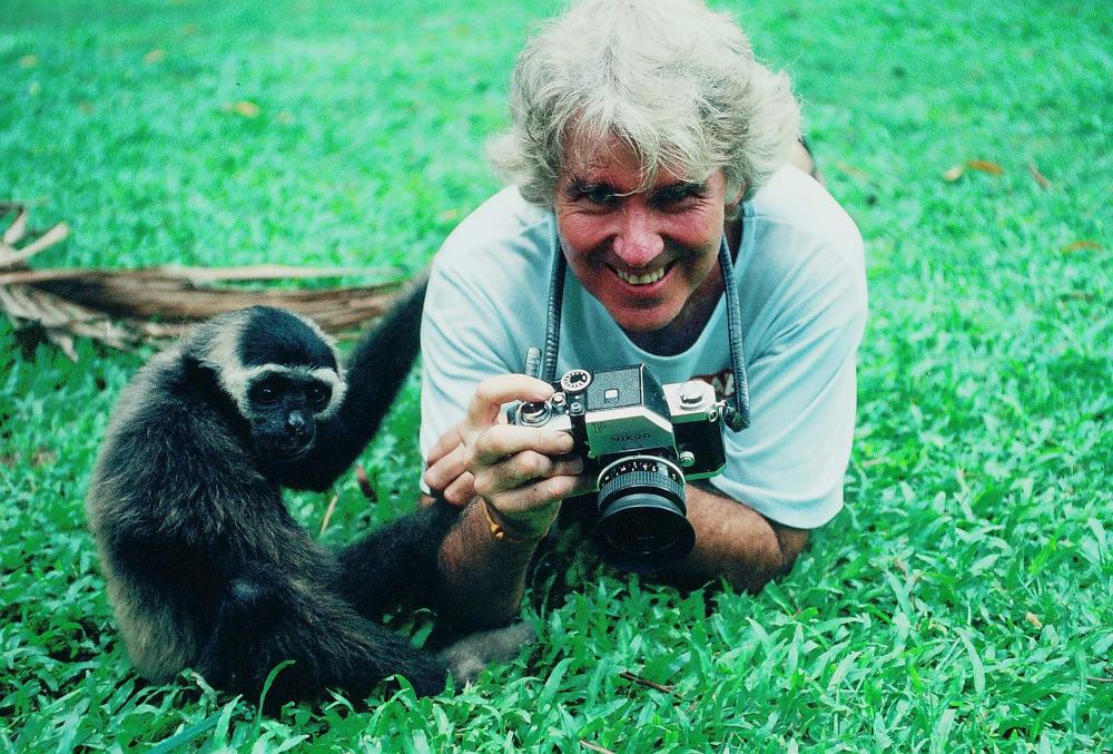 Steve Rhodes with a Gibbon